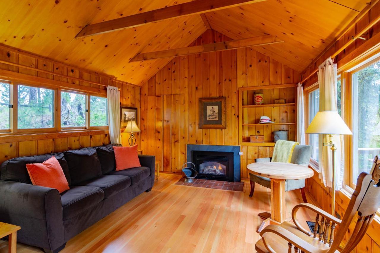 Lake Creek Lodge Camp Sherman 外观 照片
